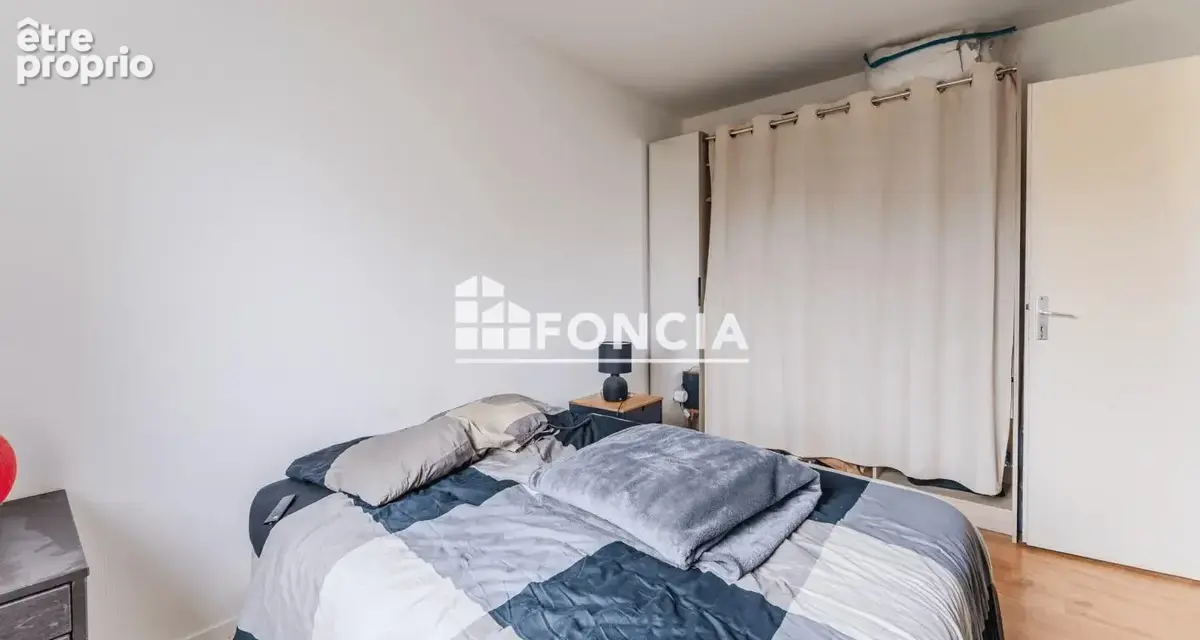 EXCLUSIVITE FONCIA : Appartement de Type 2 avec balcon et place de parking sécurisée - photo 4