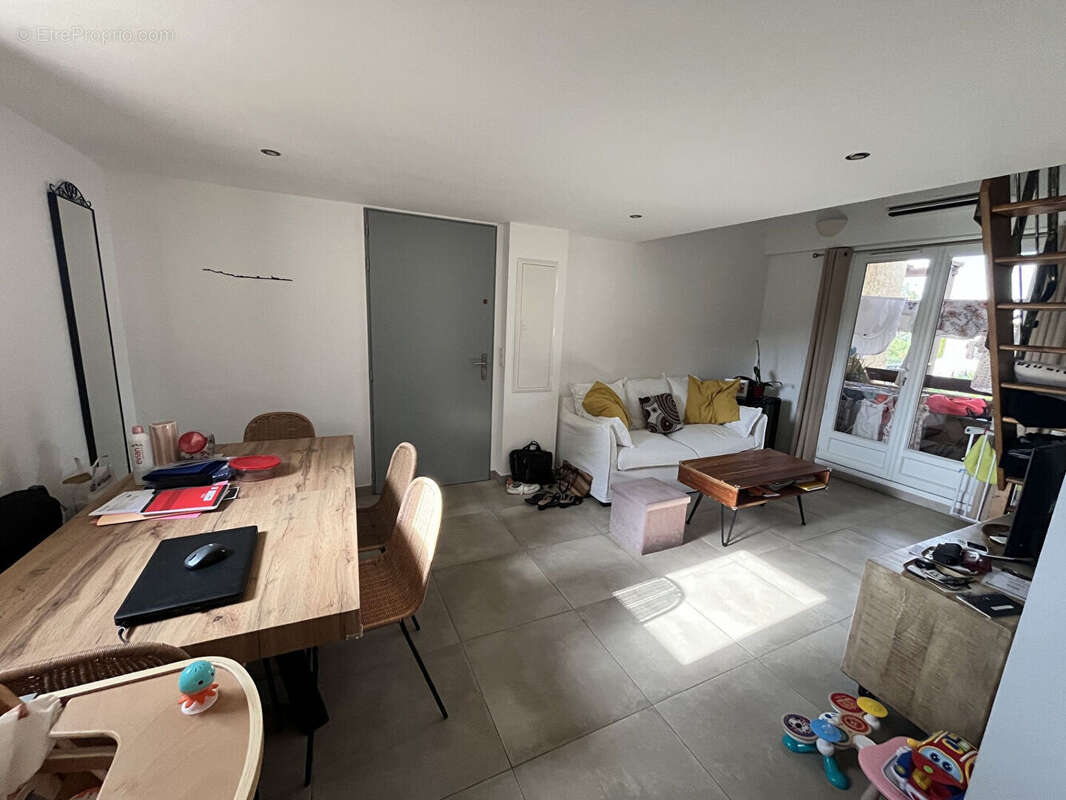 Sanary Beaucours appt T4 DUPLEX   + terrasse - photo 8