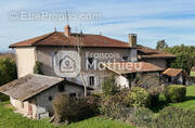 Maison à SAINT-PAUL-DE-VARAX