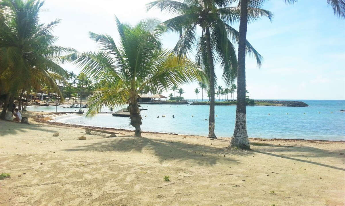 Appartement à LE GOSIER