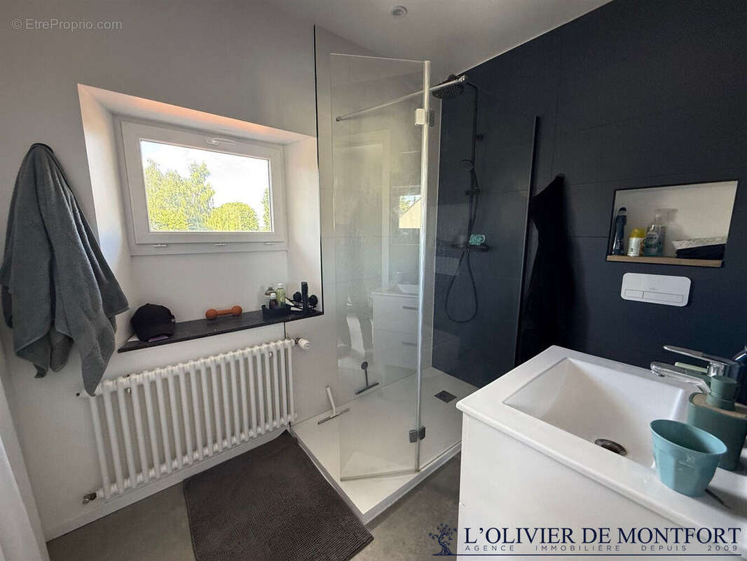 Maison à LE TREMBLAY-SUR-MAULDRE