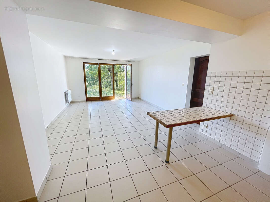 Maison 190 m² à Vals-Les-Bains  - photo 11
