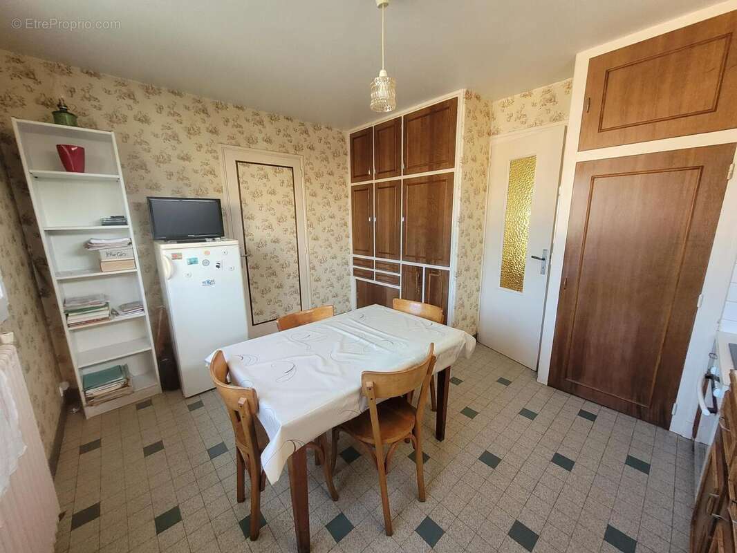 Photo 8 - Maison à VOUILLE