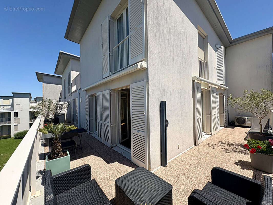 Appartement à BORDEAUX