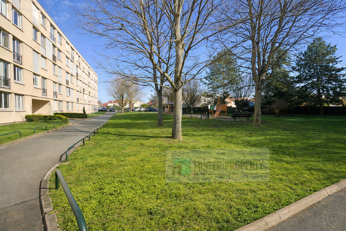 Appartement à RUEIL-MALMAISON