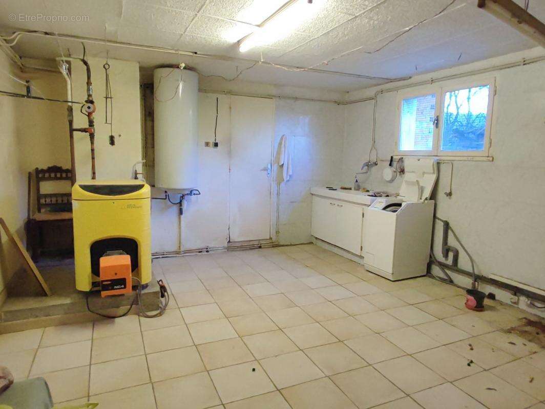 Maison à SAINT-AMADOU