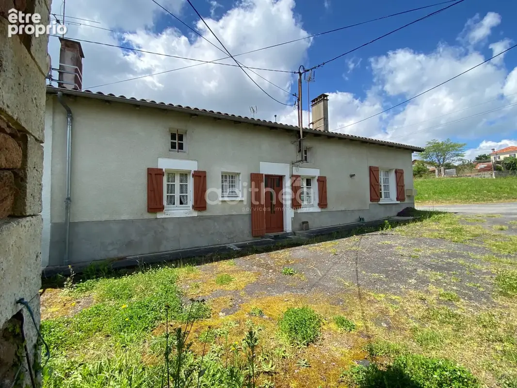 Maison mitoyenne et sa grange amenageable avec terrain de 2050m2 - photo 2