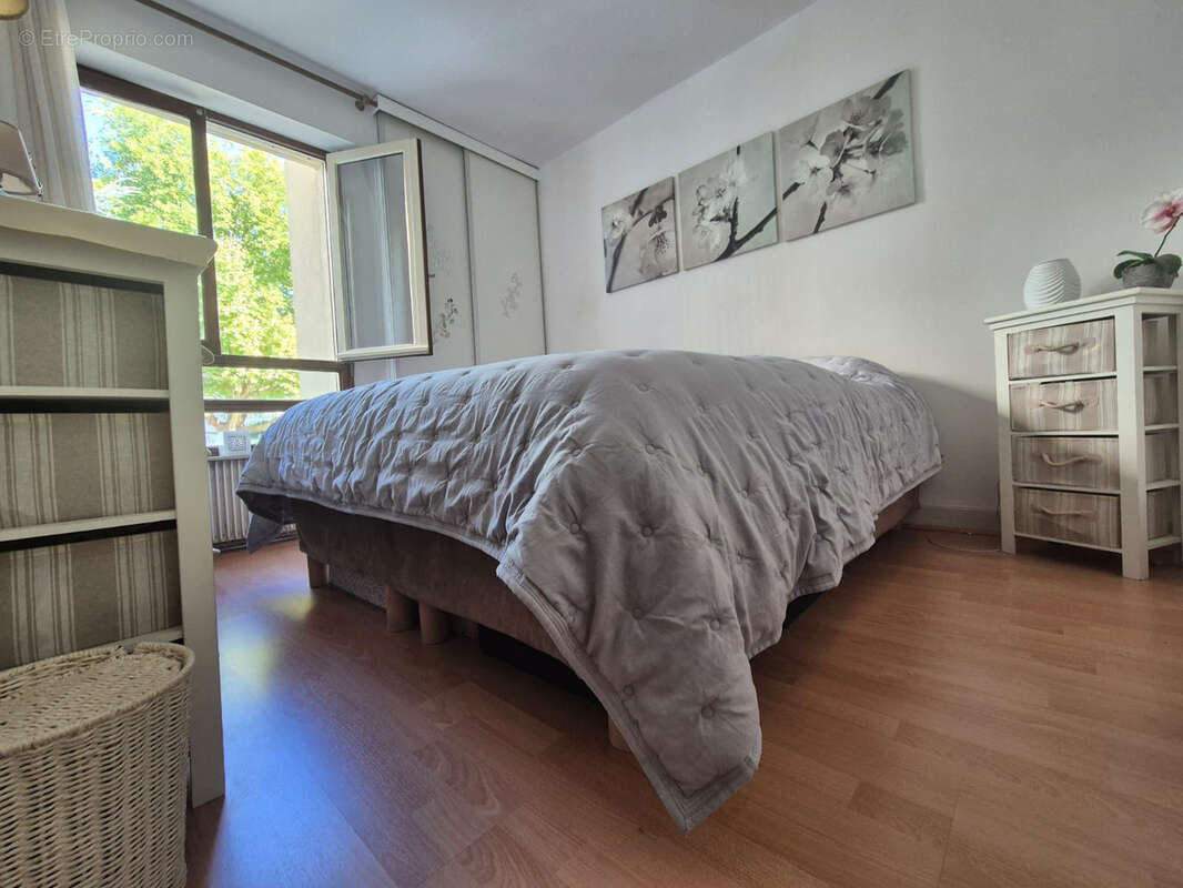 Appartement à BAGNEUX