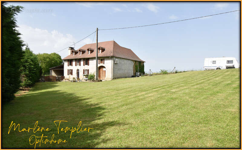Maison à ANGOUS