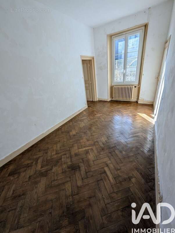 Photo 7 - Maison à MONT-SAINT-SULPICE