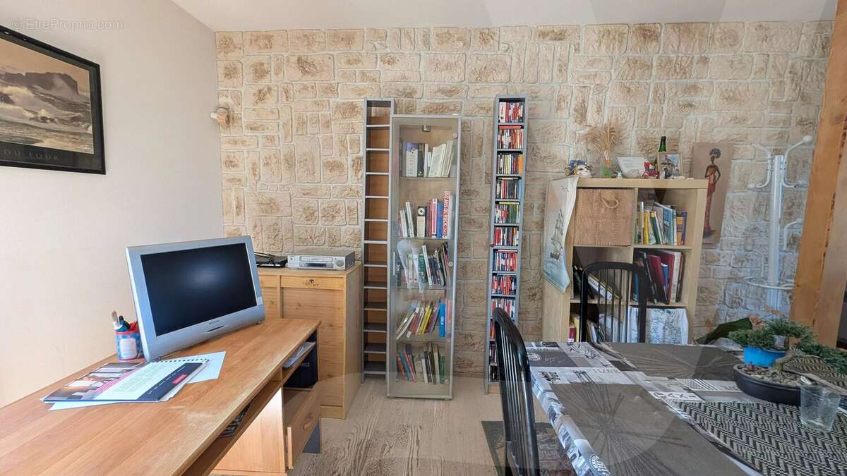Appartement T2 de 51 m² avec dépendances et jardin - photo 4