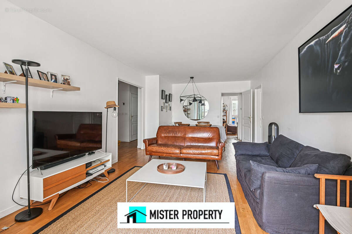 Appartement à LEVALLOIS-PERRET