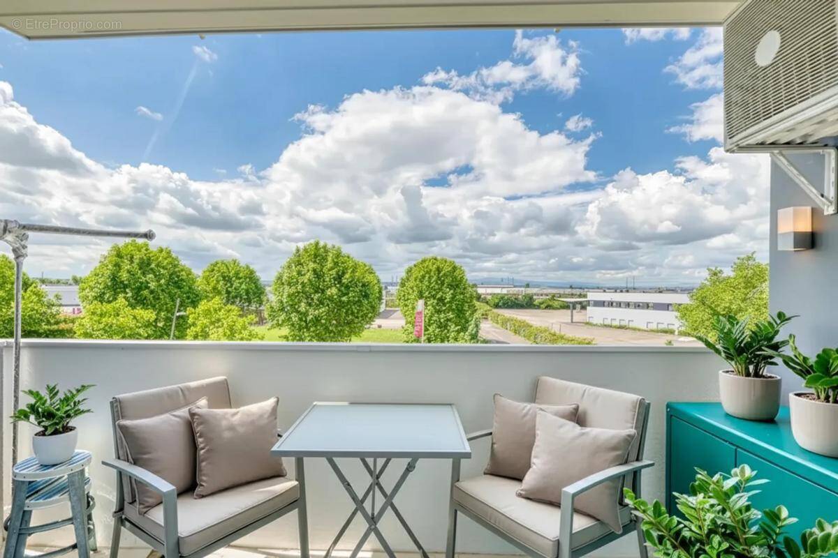 Appartement à SAINT-PRIEST