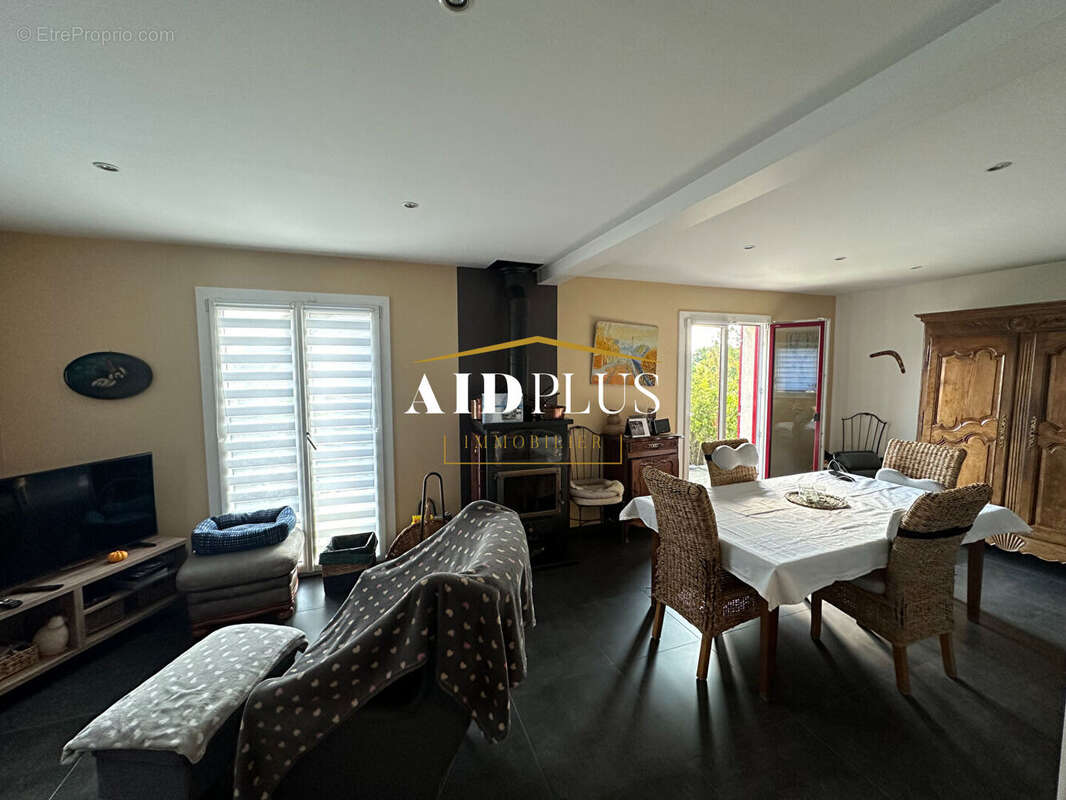 Maison à SAINT-PRIX