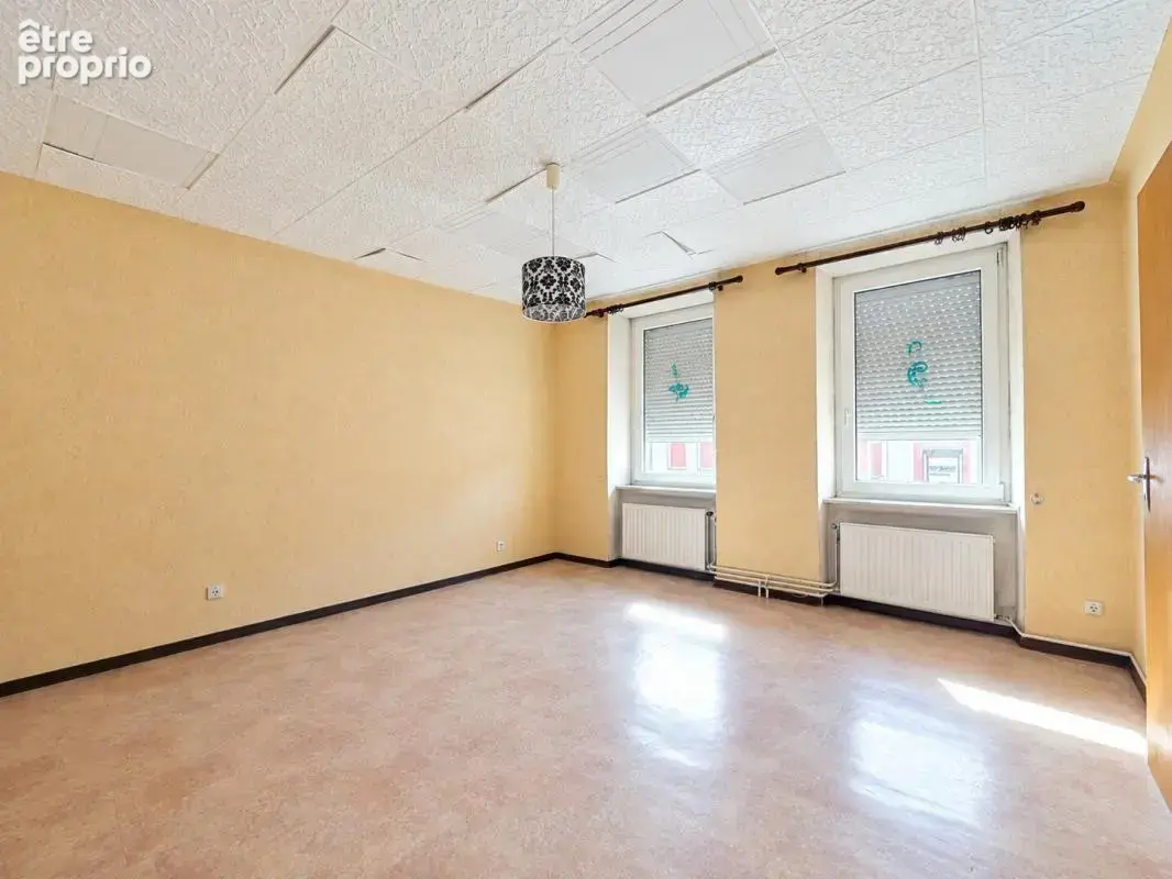 Maison de caractère à fort potentiel — 168 m² avec dépendances - photo 2