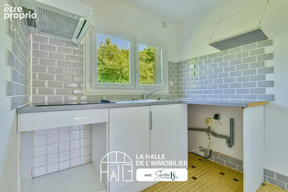 Maison 84 m² à Le Vigen  - photo 7