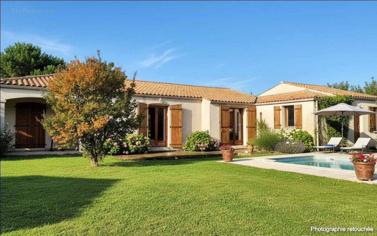 Maison à SAINT-JUST-LUZAC