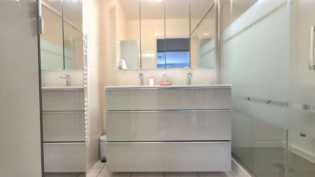 T3 - Saint-Nazaire - Les Québrais - 65 m² - RDC avec jardin privatif - photo 7