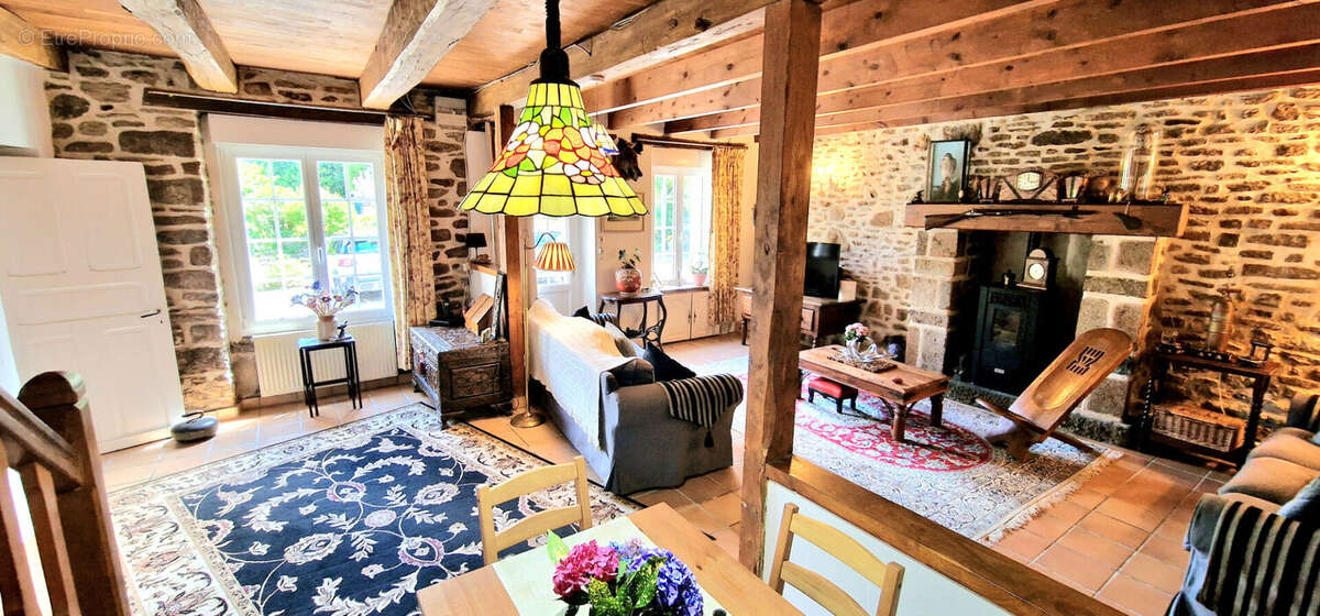 Maison à MERDRIGNAC