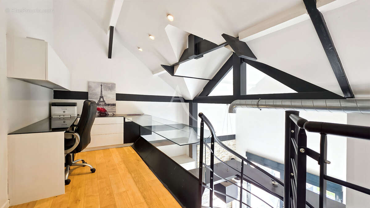 Maison à AUVERS-SUR-OISE