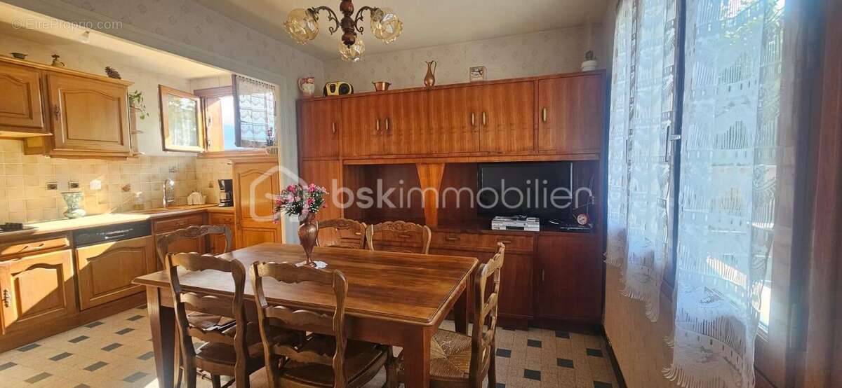 Maison à COUBLEVIE