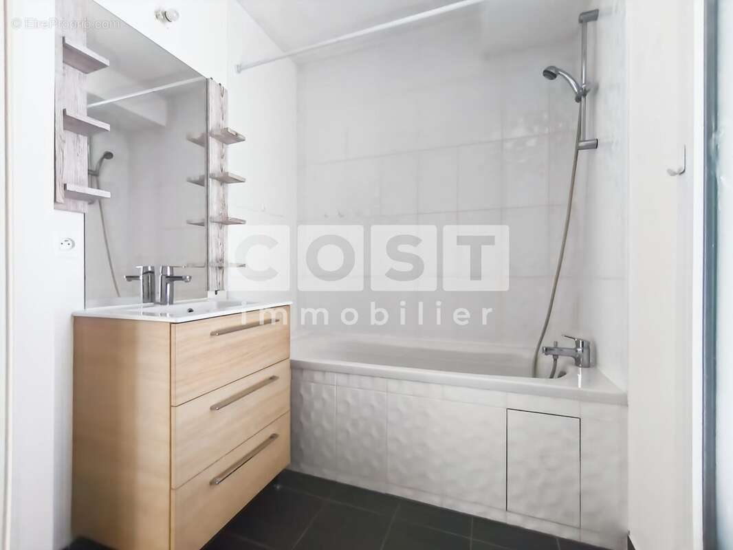 Appartement à ASNIERES-SUR-SEINE