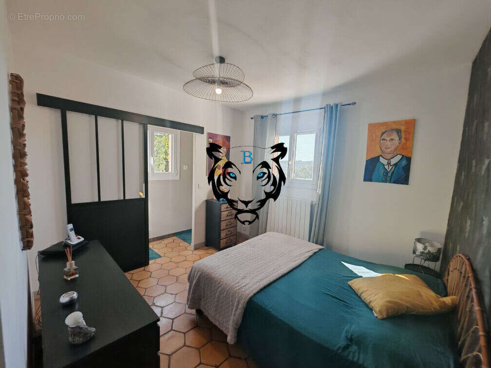 Maison à FIGANIERES