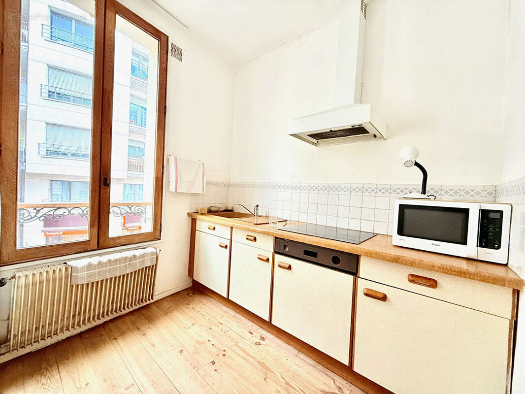 Maison à LEVALLOIS-PERRET