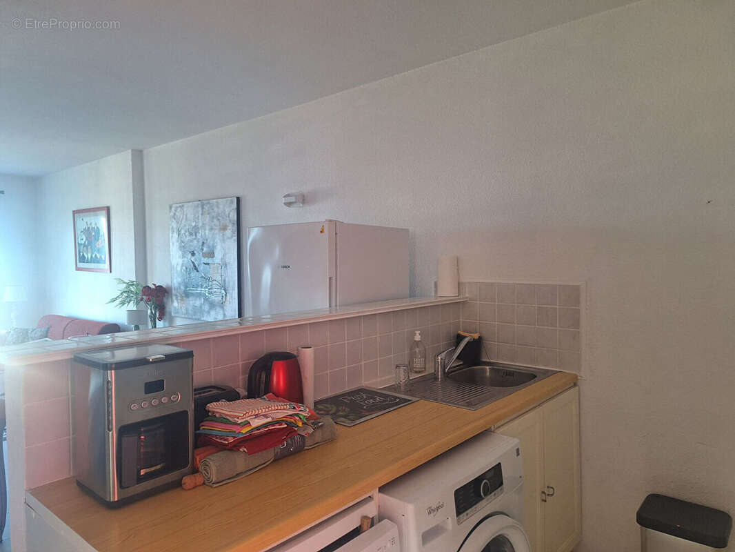 T2 à vendre vue mer à Porticcio - Résidence avec piscine et tennis - photo 4