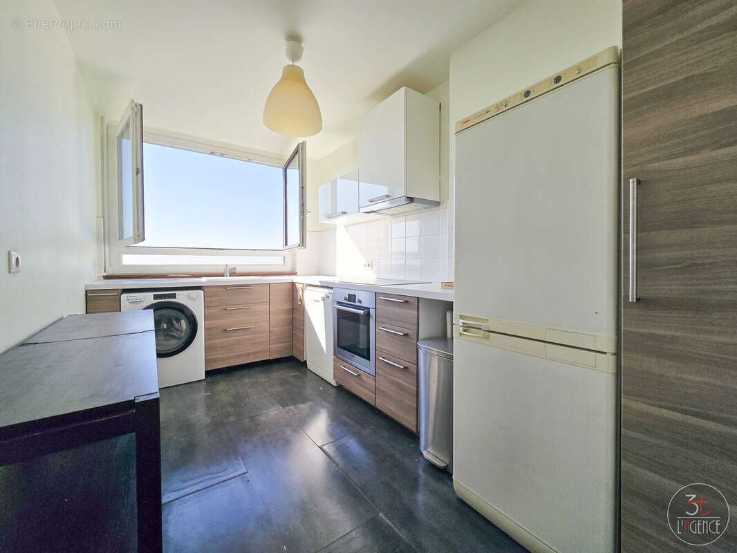 Appartement à FONTENAY-SOUS-BOIS