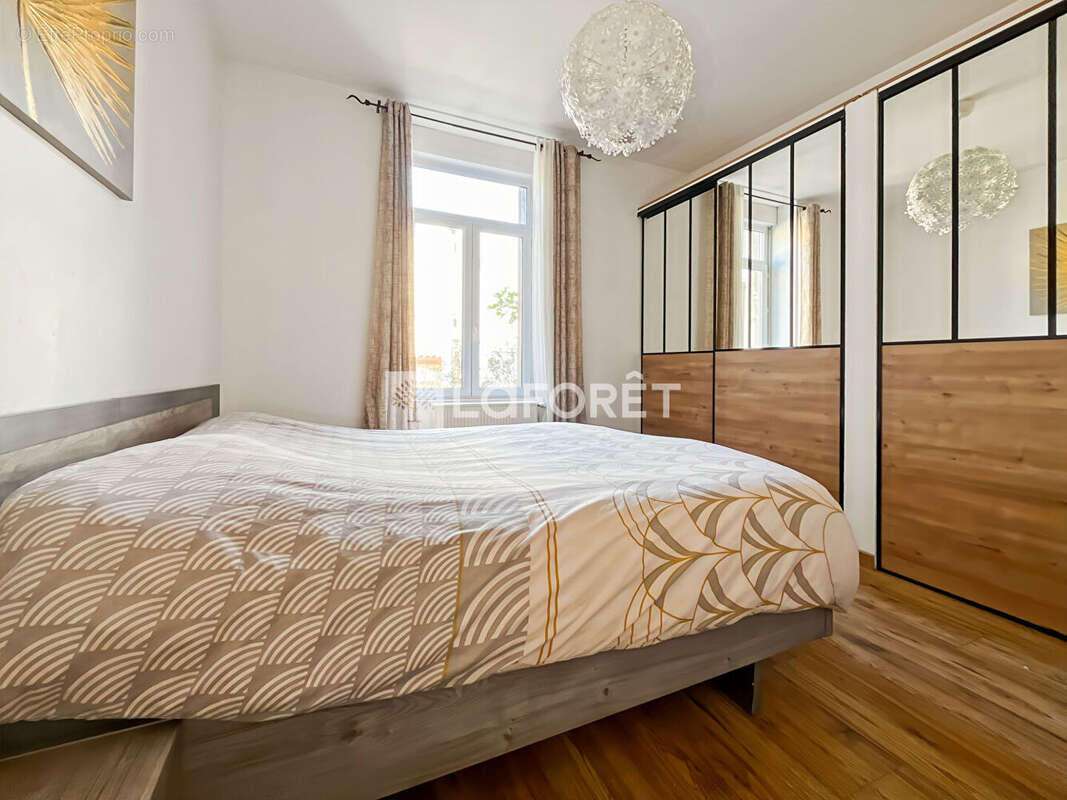 Appartement à BEAUVALLON