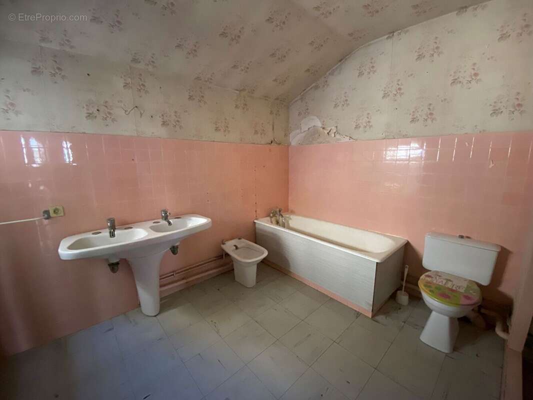 Maison à SAVIGNY-SUR-ORGE