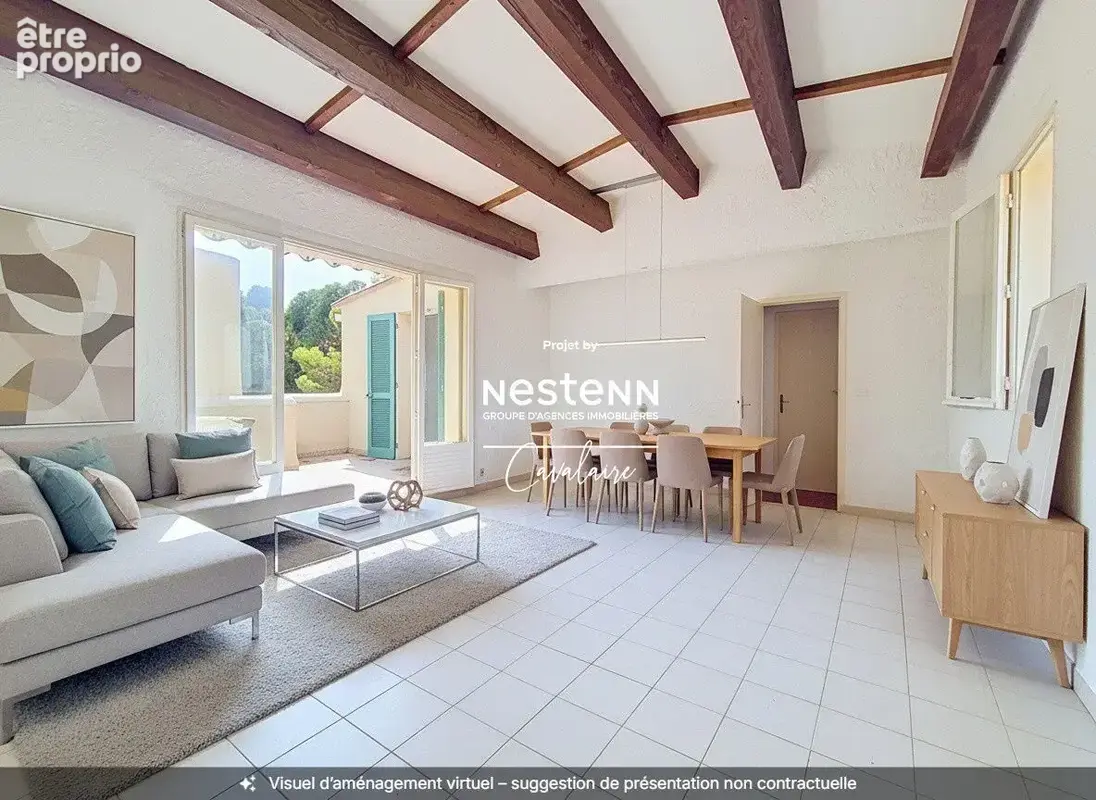 Plages, commerces et port accessibles à pied pour cet appartement 3 pièces au dernier étage - photo 2
