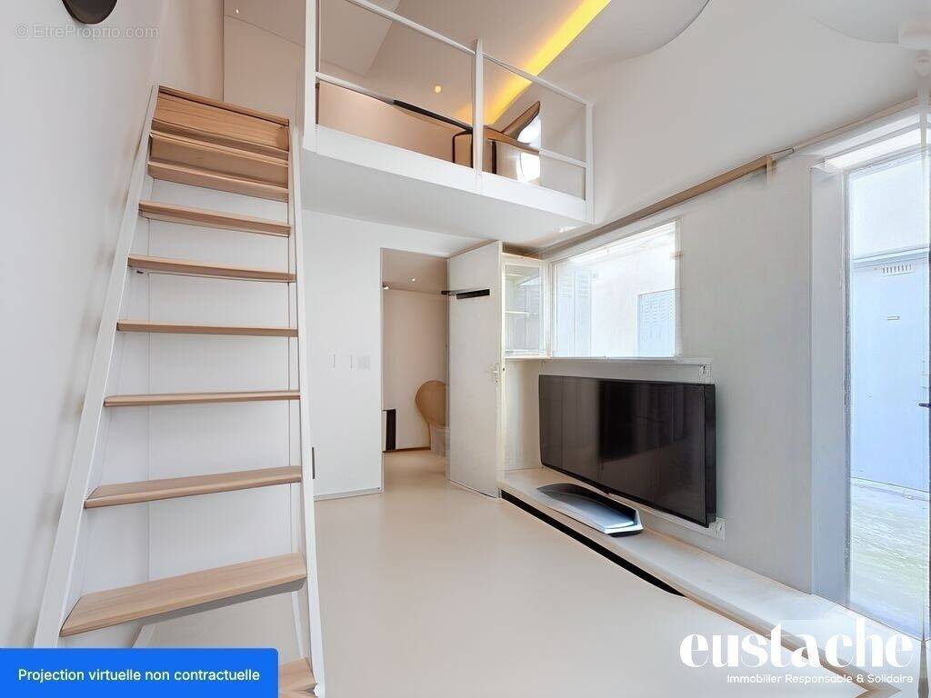 Appartement à PARIS-20E