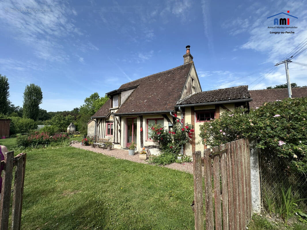 Maison à LONGNY-AU-PERCHE