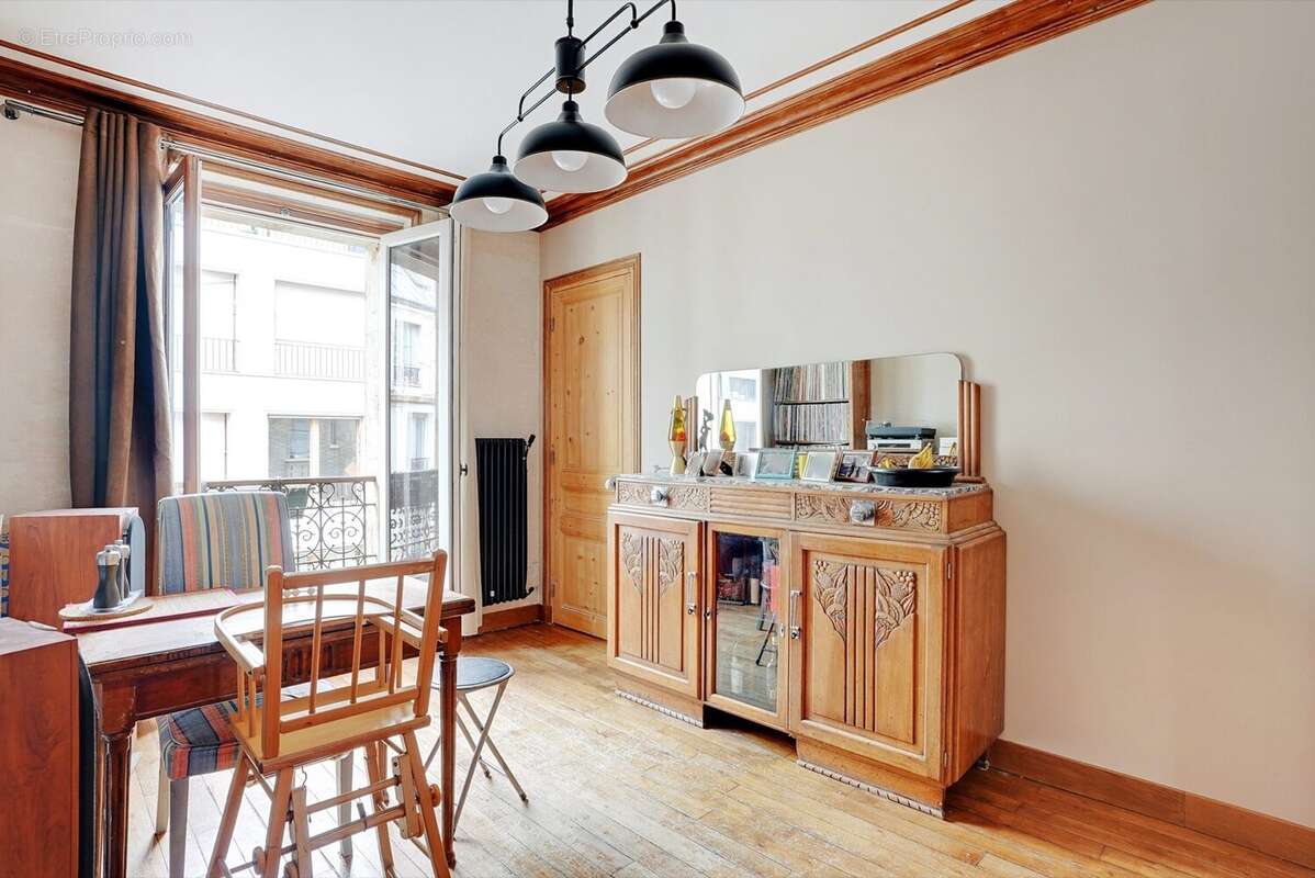 Appartement à PARIS-18E