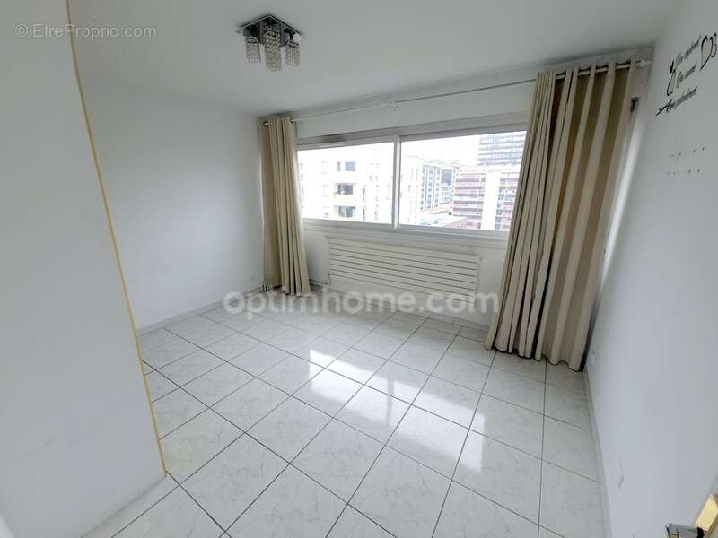 Appartement à SARCELLES