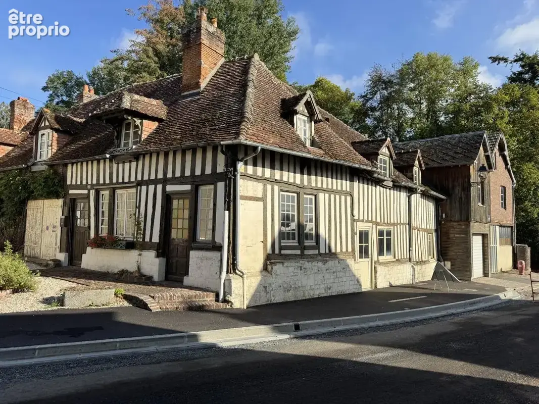 Maison à SAINT-JULIEN-LE-FAUCON