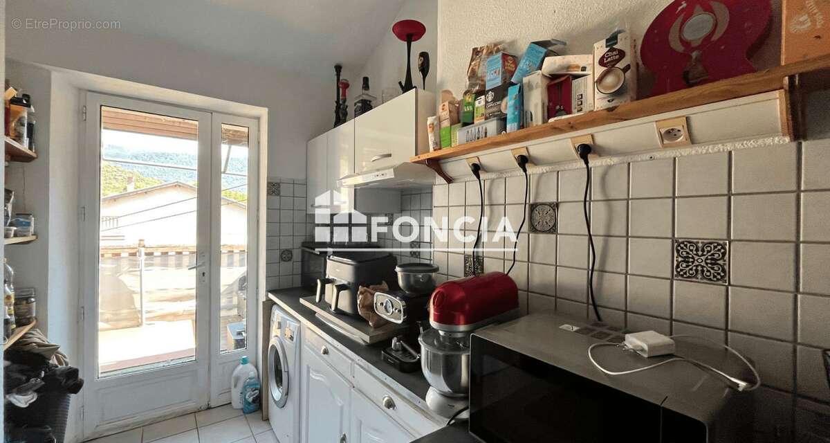 Appartement à VIZILLE