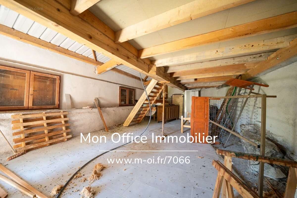 Référence : 7066-MBE - Refuge sur les hauteurs de Chateauroux - photo 6