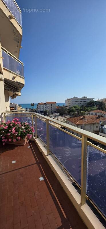 Appartement à CAGNES-SUR-MER