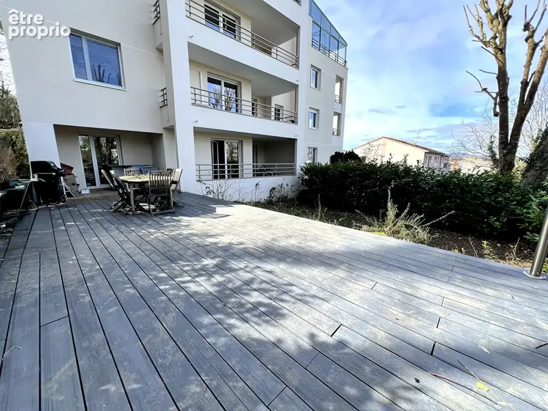 Appartement à LYON-5E
