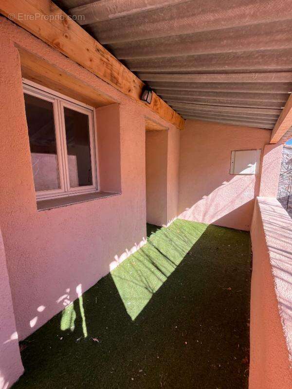 Maison à SAINT-JULIEN