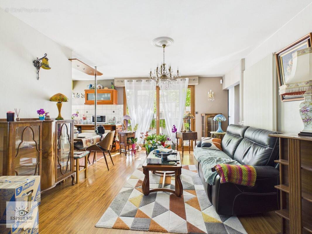 SALON  - Appartement à NANCY