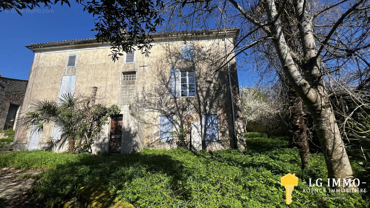 Maison à MIRAMBEAU