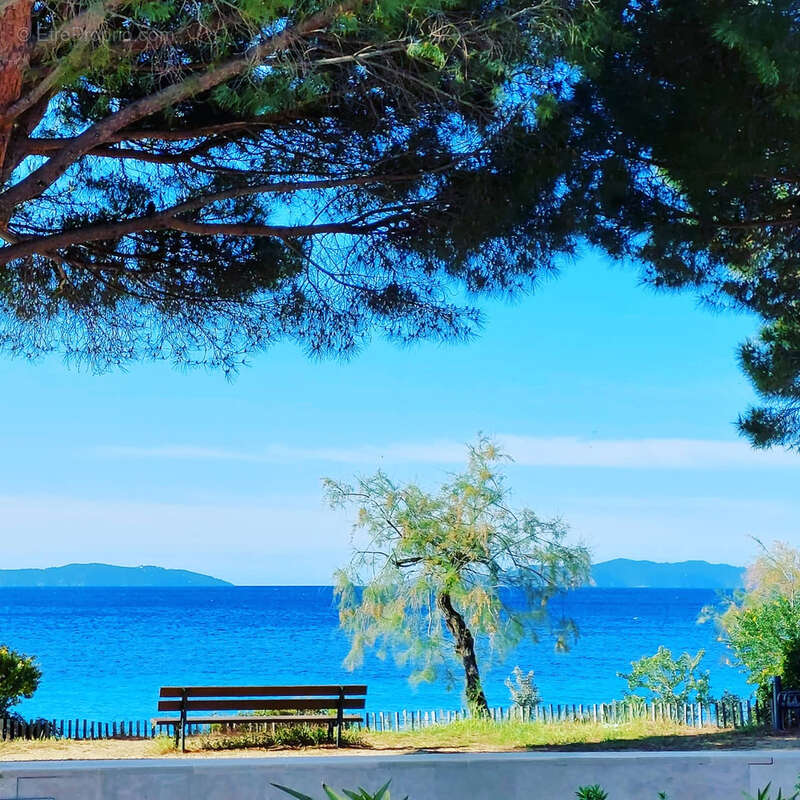 Appartement à LE LAVANDOU