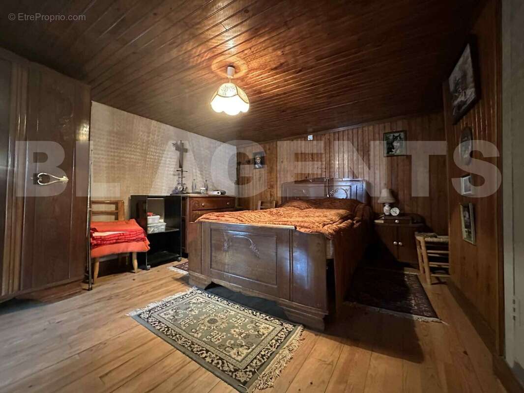 b8e907b9-38b8-4842-b60f-93f15f567ce9 - Maison à BEAUMONT-EN-ARGONNE