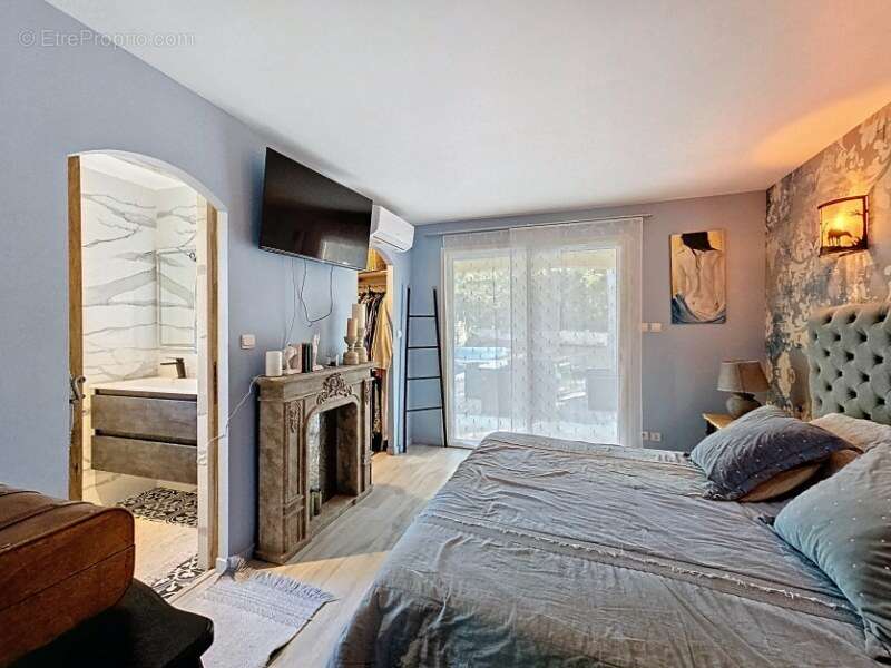 Appartement à MOUSSAN