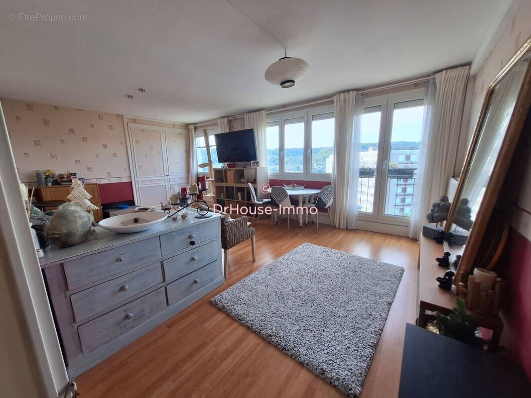 Appartement à DARNETAL