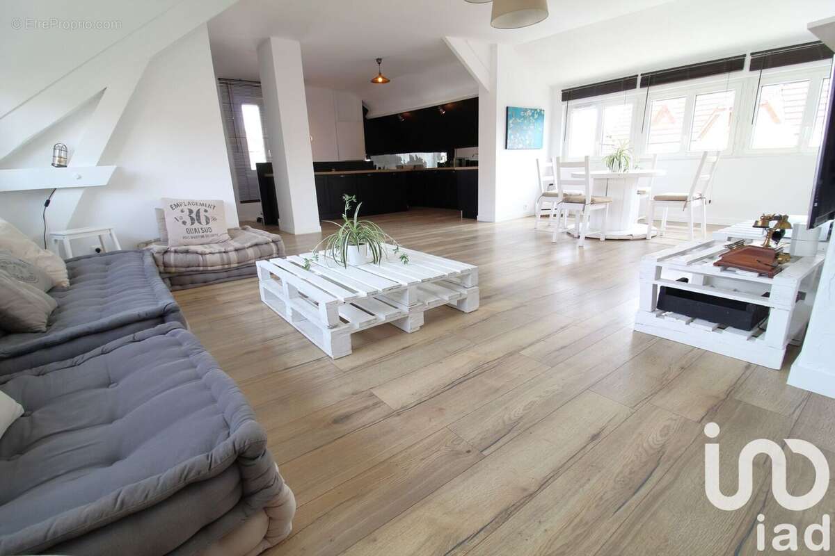 Photo 5 - Appartement à VILLENEUVE-LE-ROI